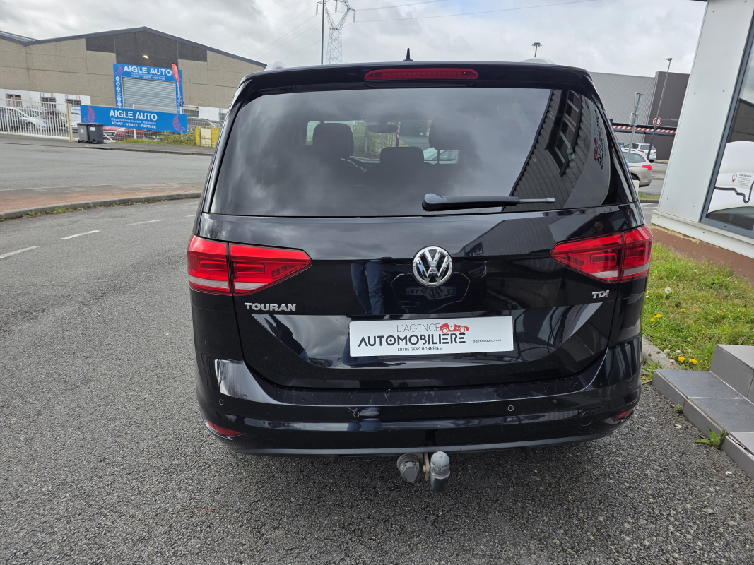 Volkswagen Touran — 7