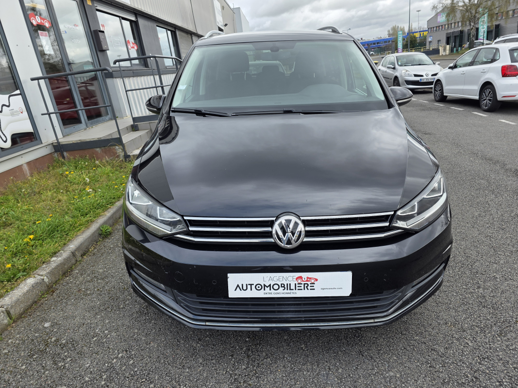 Volkswagen Touran — 4