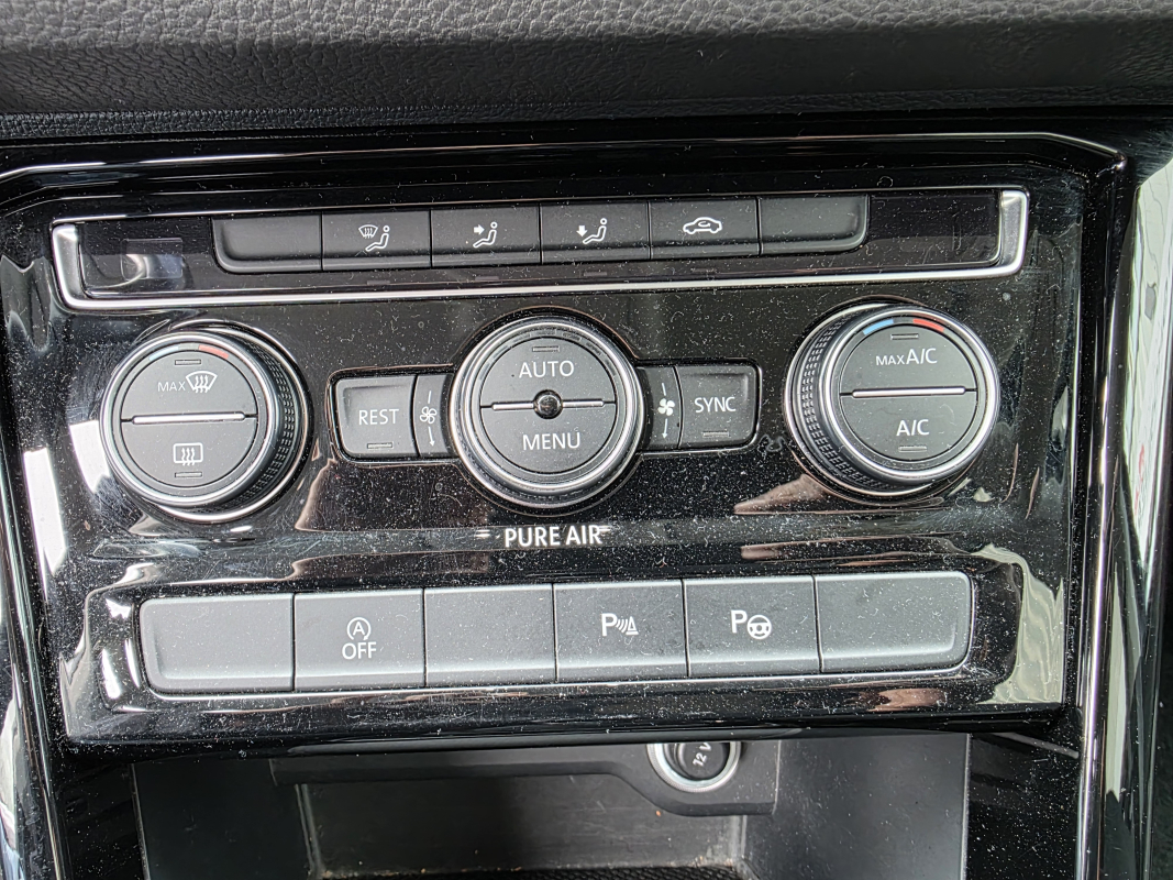 Volkswagen Touran — 21
