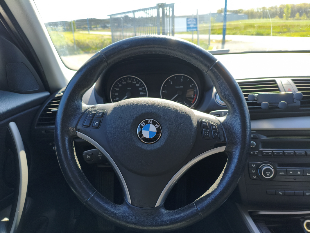 Bmw Série 1 — 14
