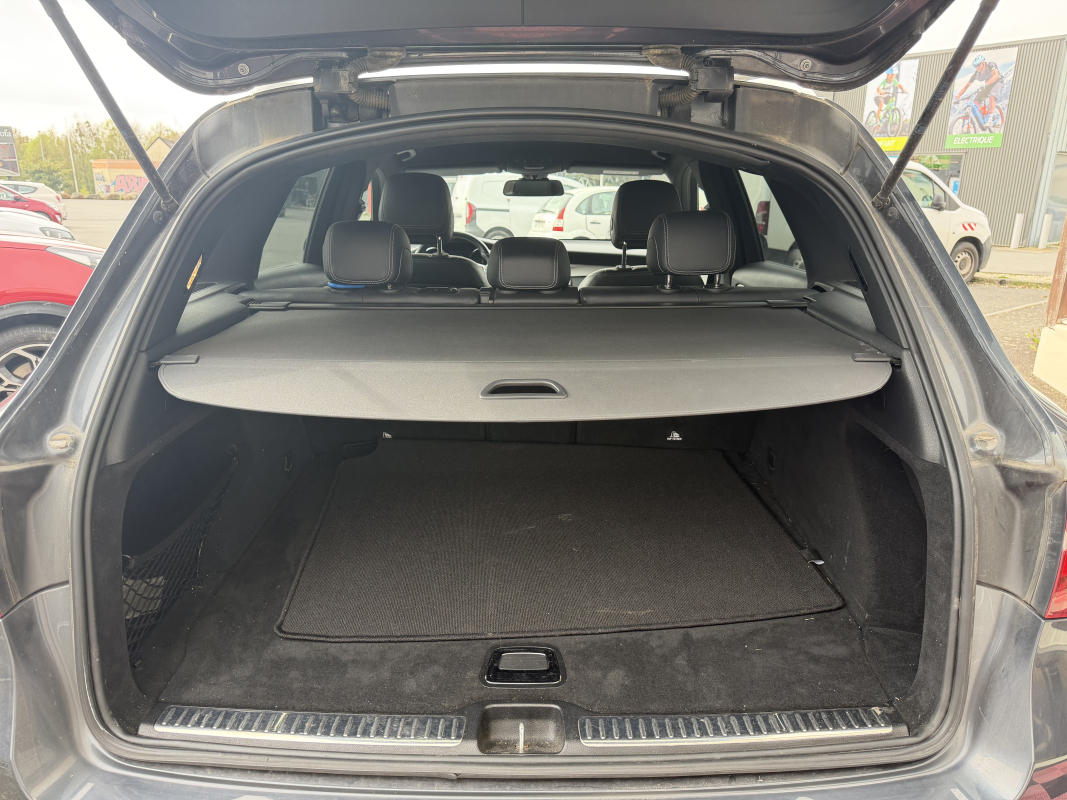 Mercedes Classe GLC — 22