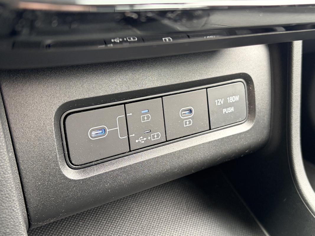 Hyundai Tucson — 18
