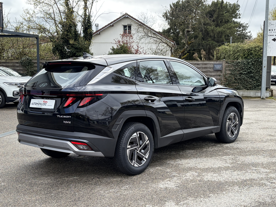 Hyundai Tucson — 8