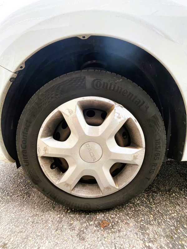 Dacia Logan — 23