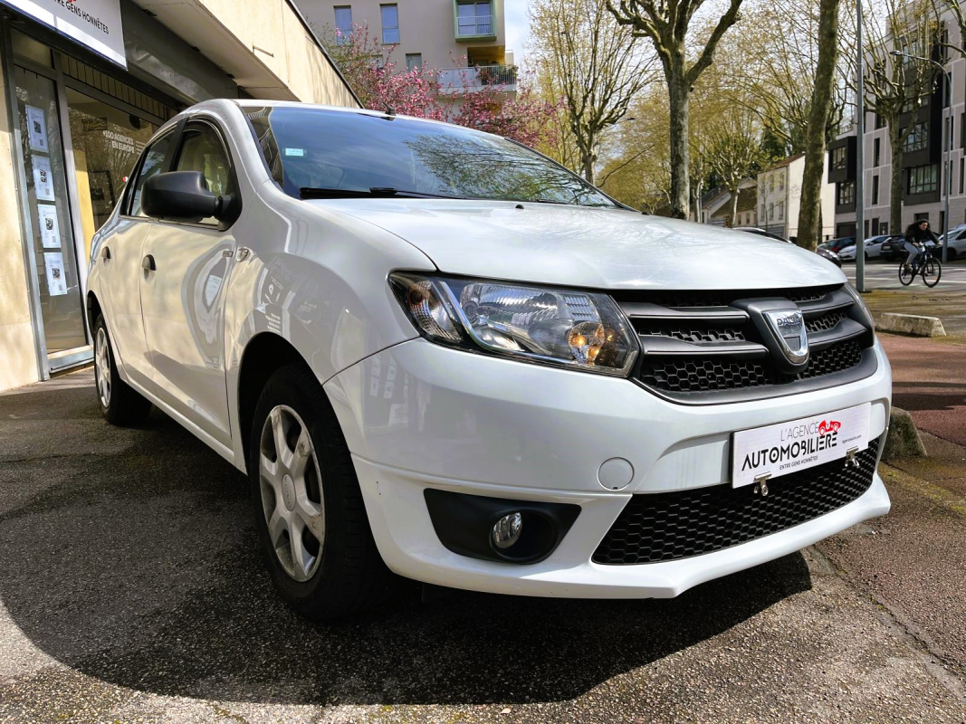 Dacia Logan — 3