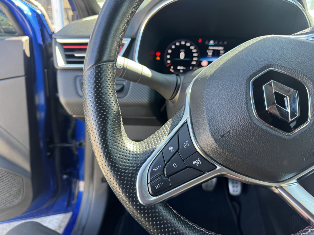 Renault Clio — 11