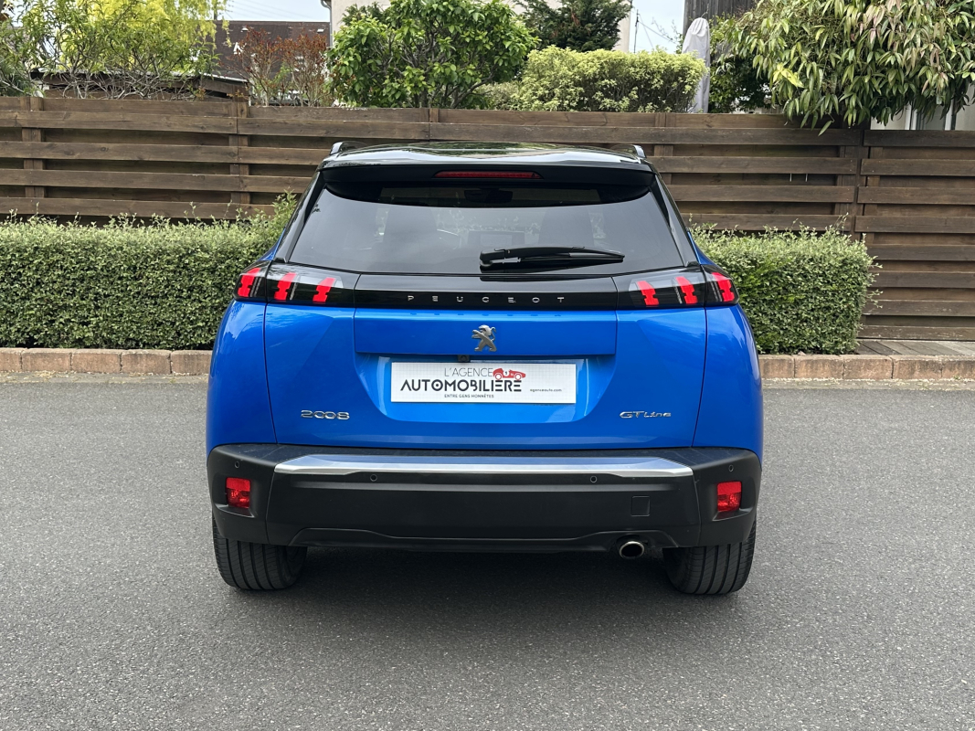 Peugeot 2008 — 4