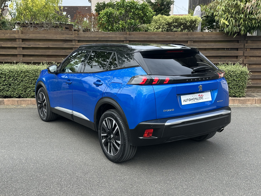 Peugeot 2008 — 3