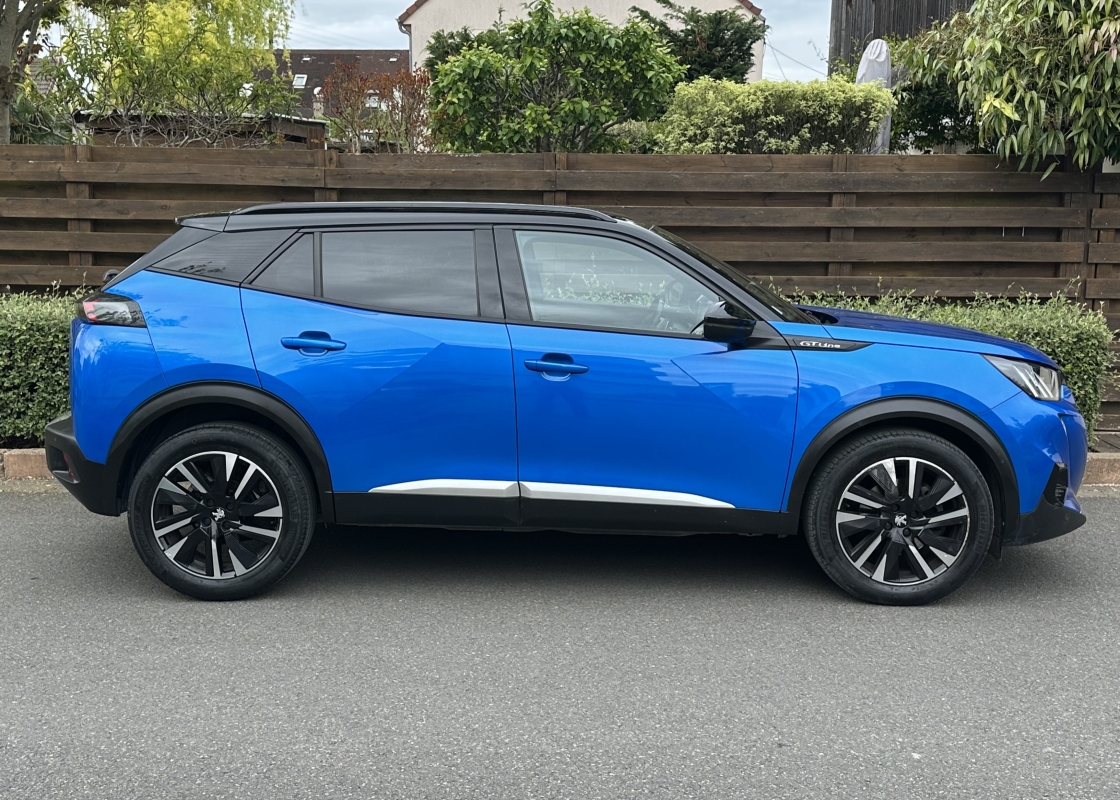 Peugeot 2008 — 6