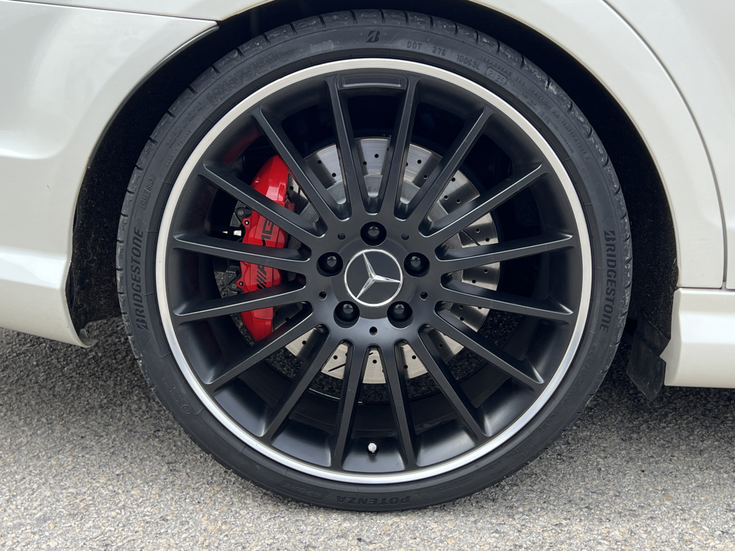 Mercedes Classe C — 23