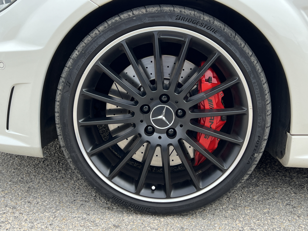 Mercedes Classe C — 24