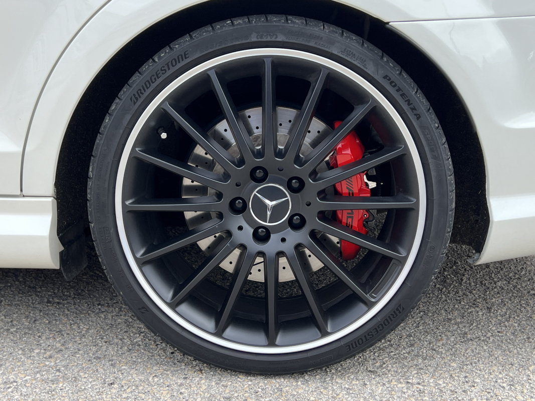 Mercedes Classe C — 25