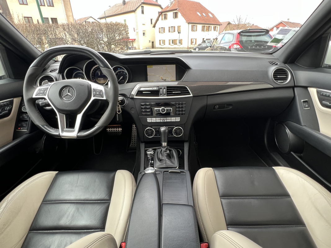Mercedes Classe C — 11