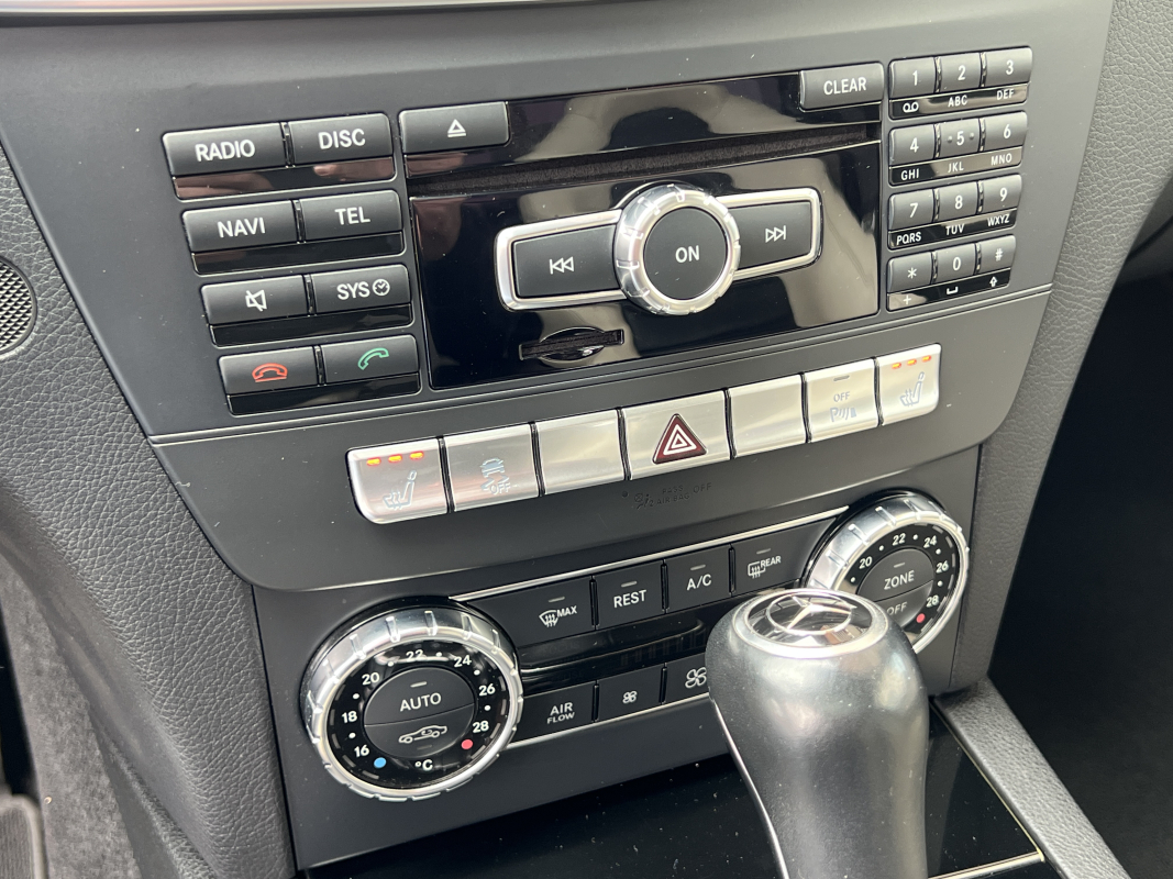 Mercedes Classe C — 19