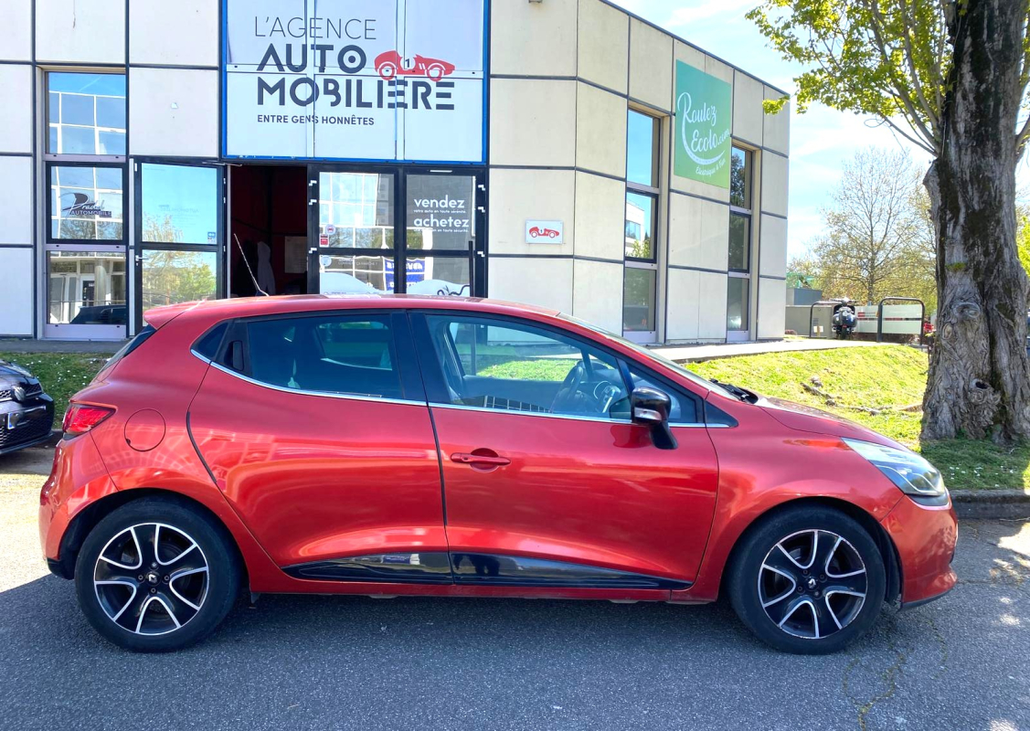 Renault Clio — 2