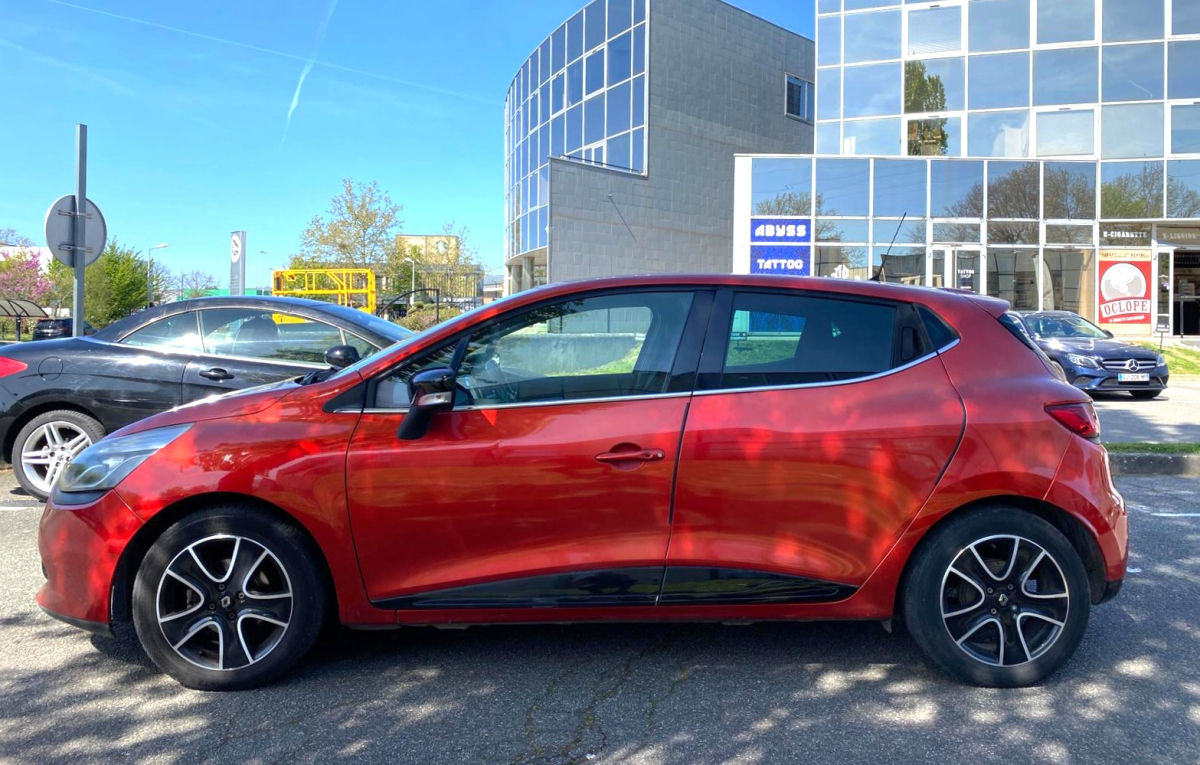 Renault Clio — 6
