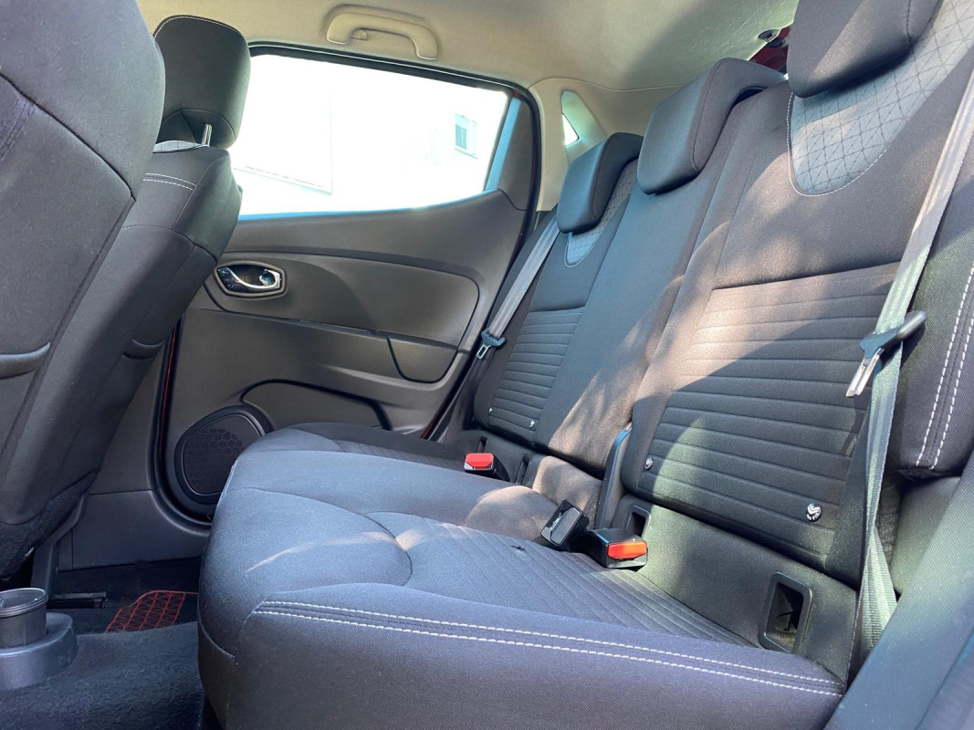 Renault Clio — 18