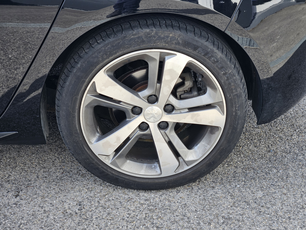 Peugeot 308 — 24
