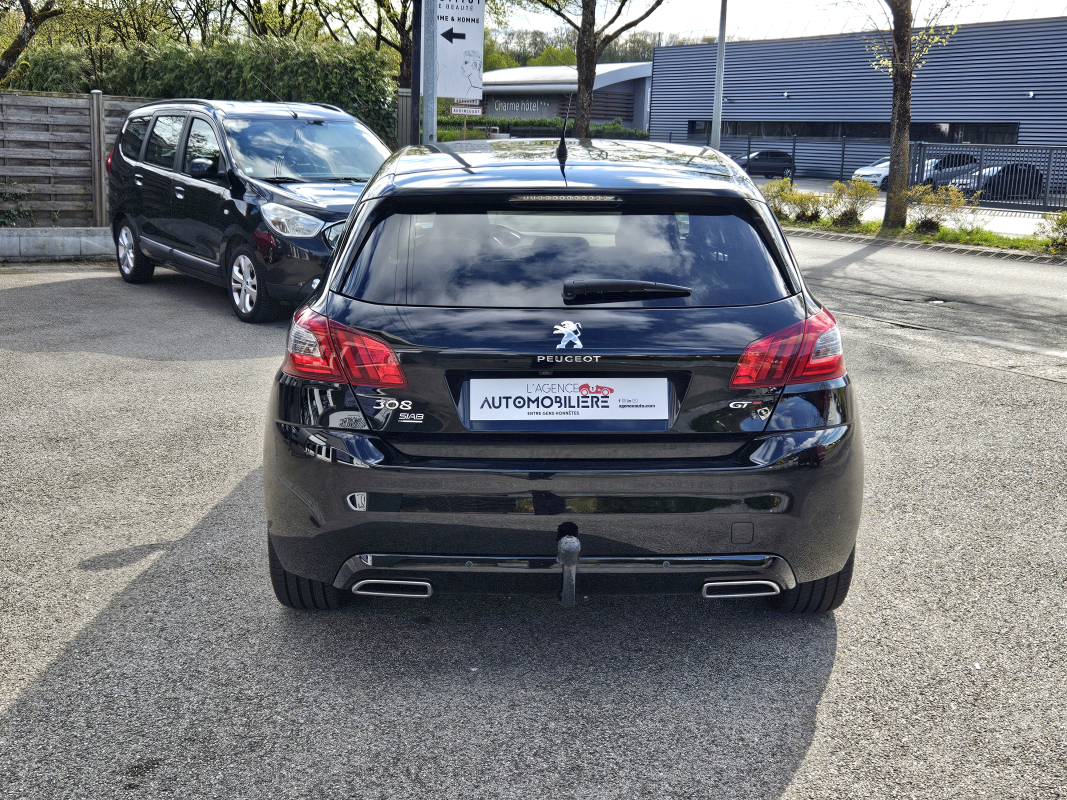 Peugeot 308 — 8