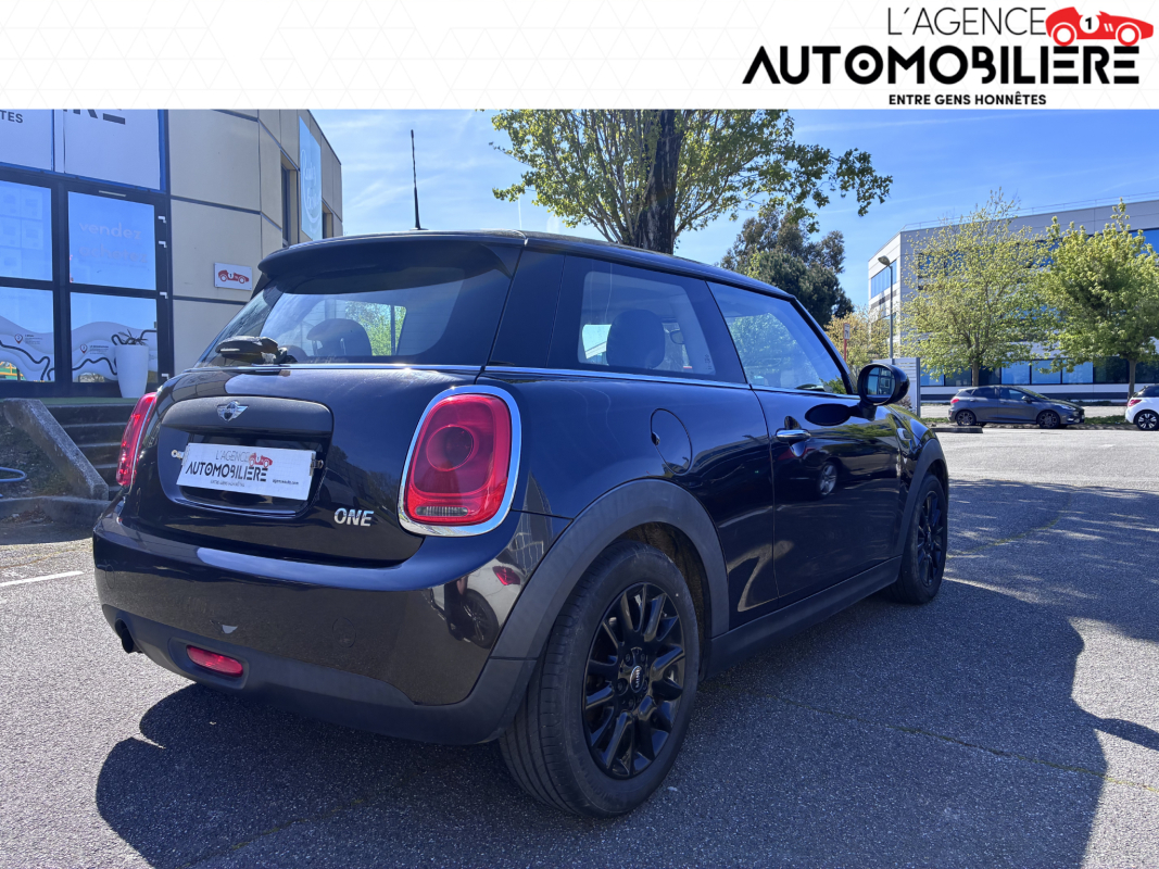 Mini Cooper — 3