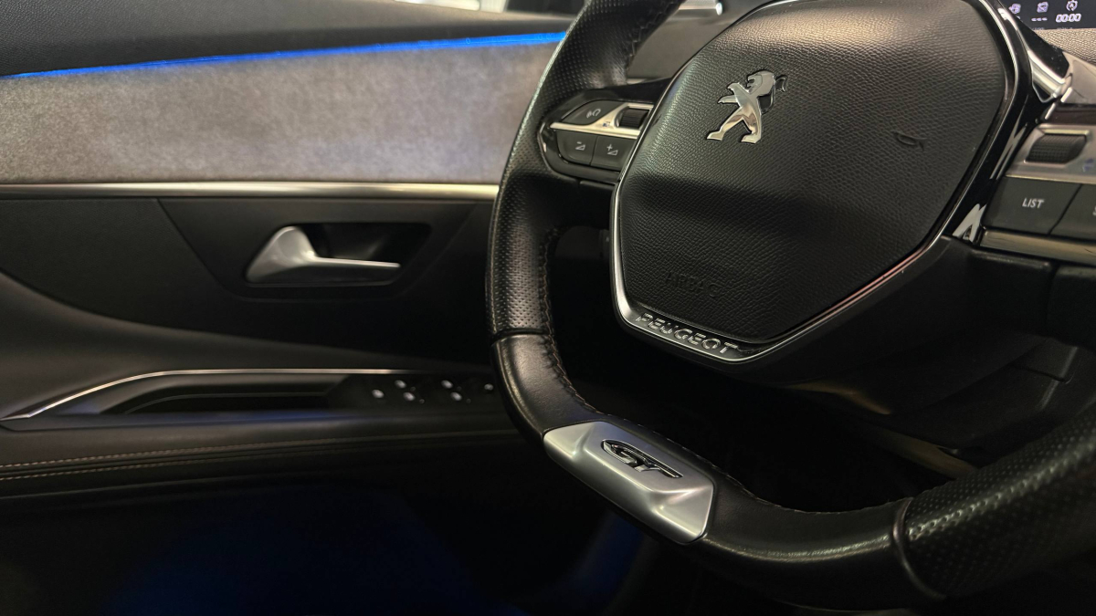 Peugeot 3008 — 12