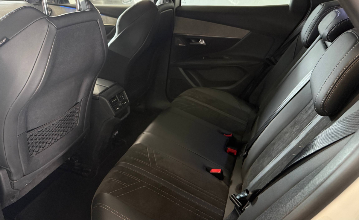 Peugeot 3008 — 21