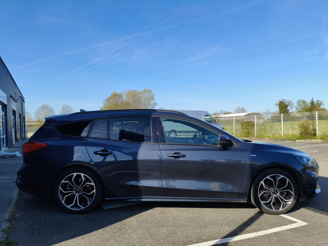Ford Focus SW — 4