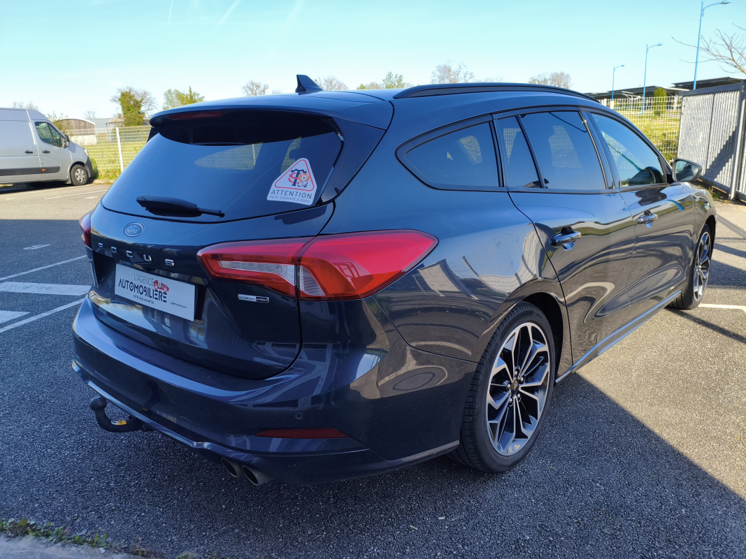 Ford Focus SW — 5
