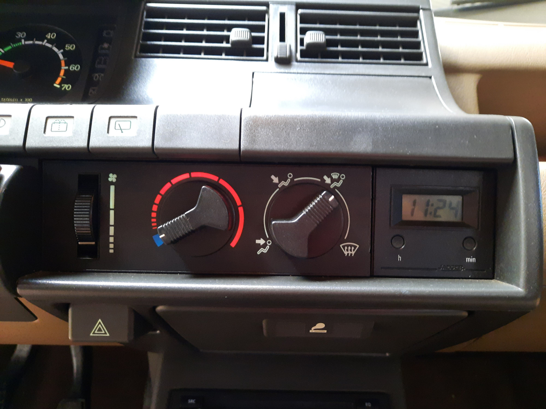 Renault R5 — 12
