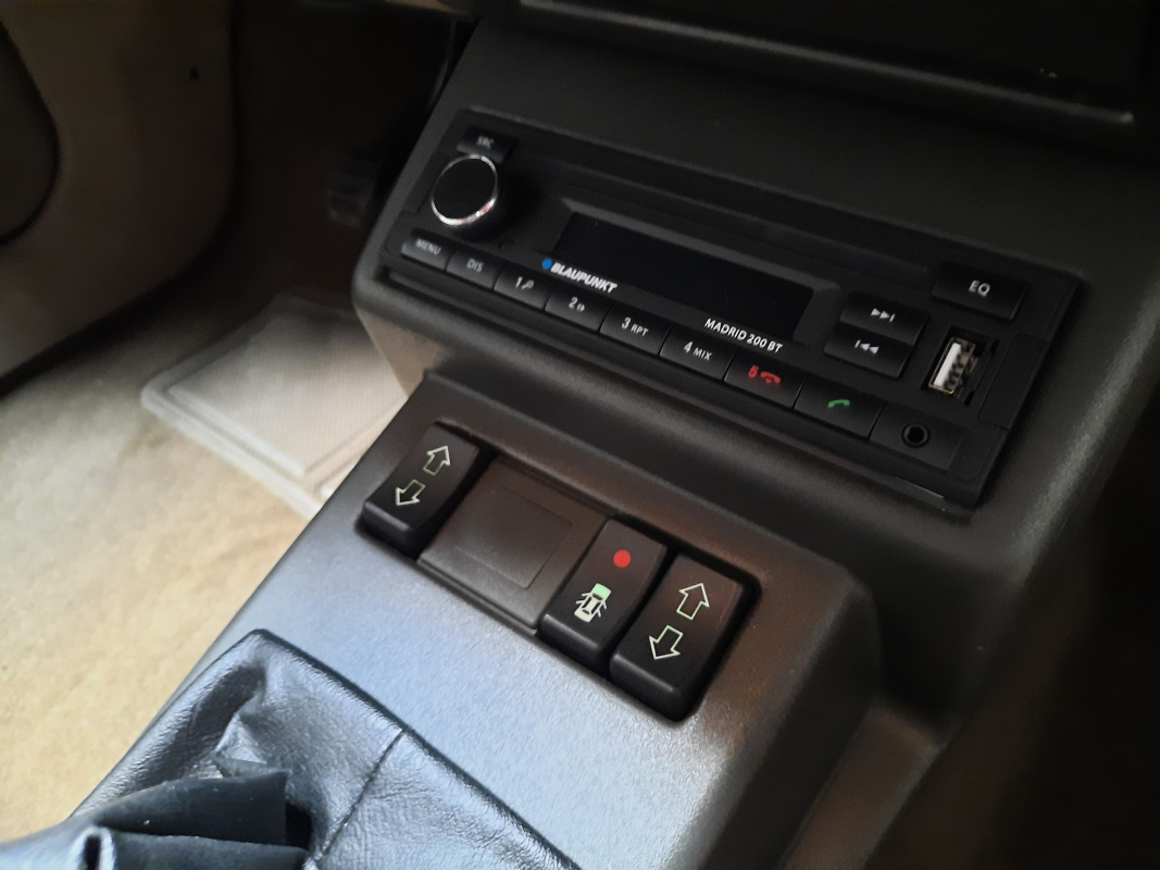 Renault R5 — 14
