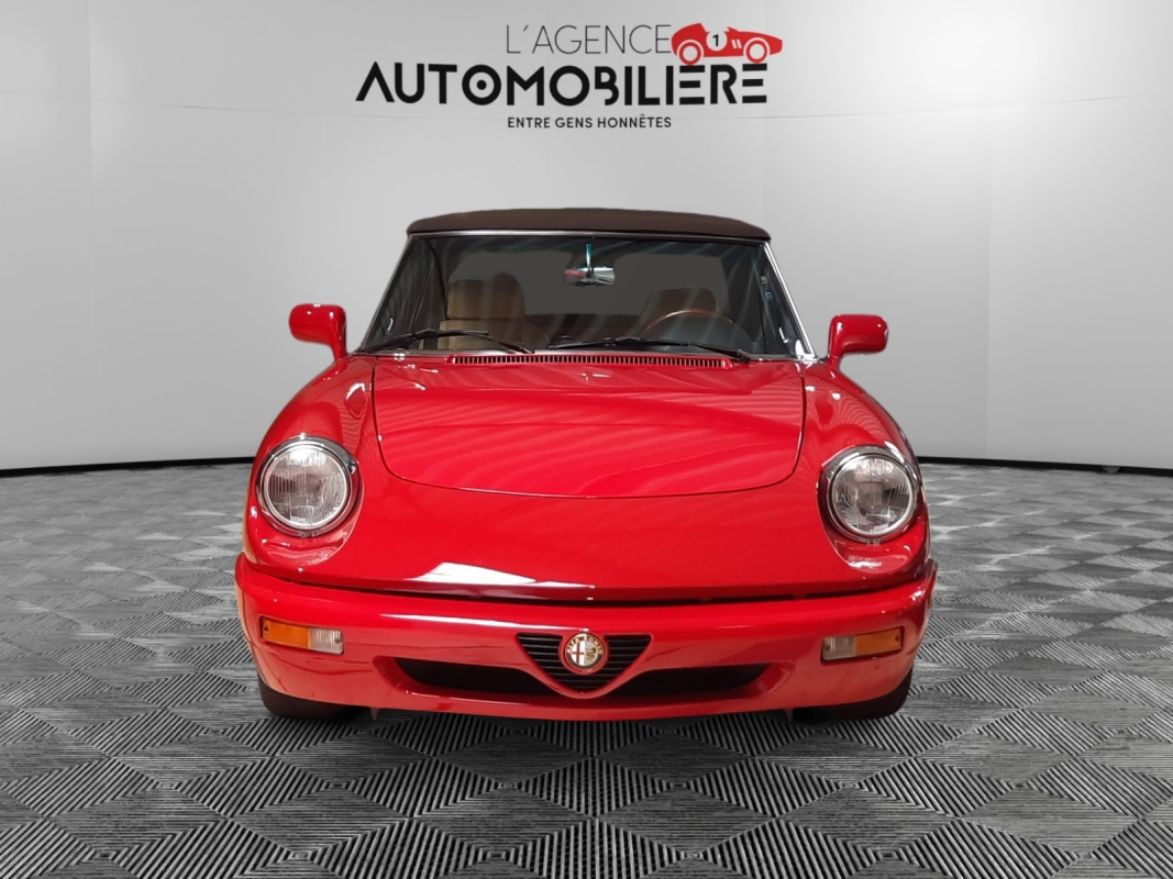 Alfa Romeo Spider — 2