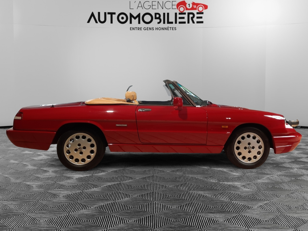 Alfa Romeo Spider — 4