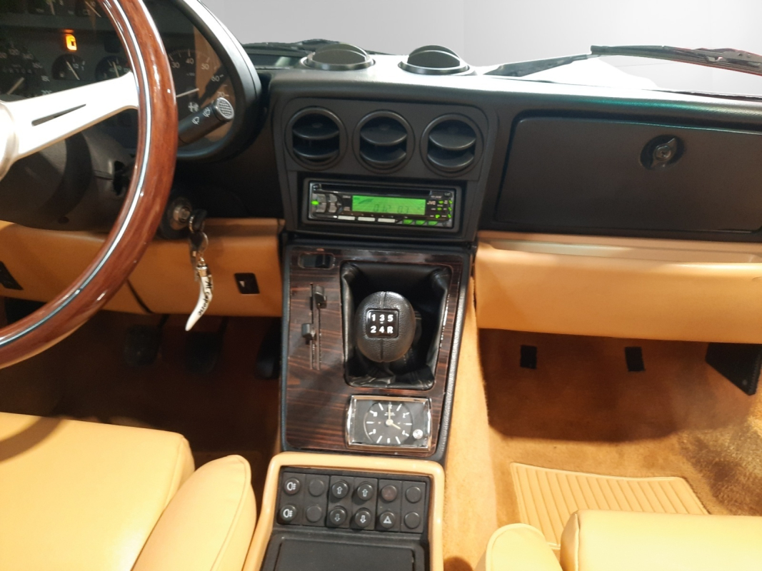 Alfa Romeo Spider — 12