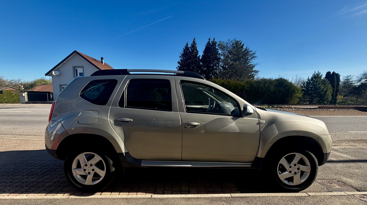 Dacia Duster — 4
