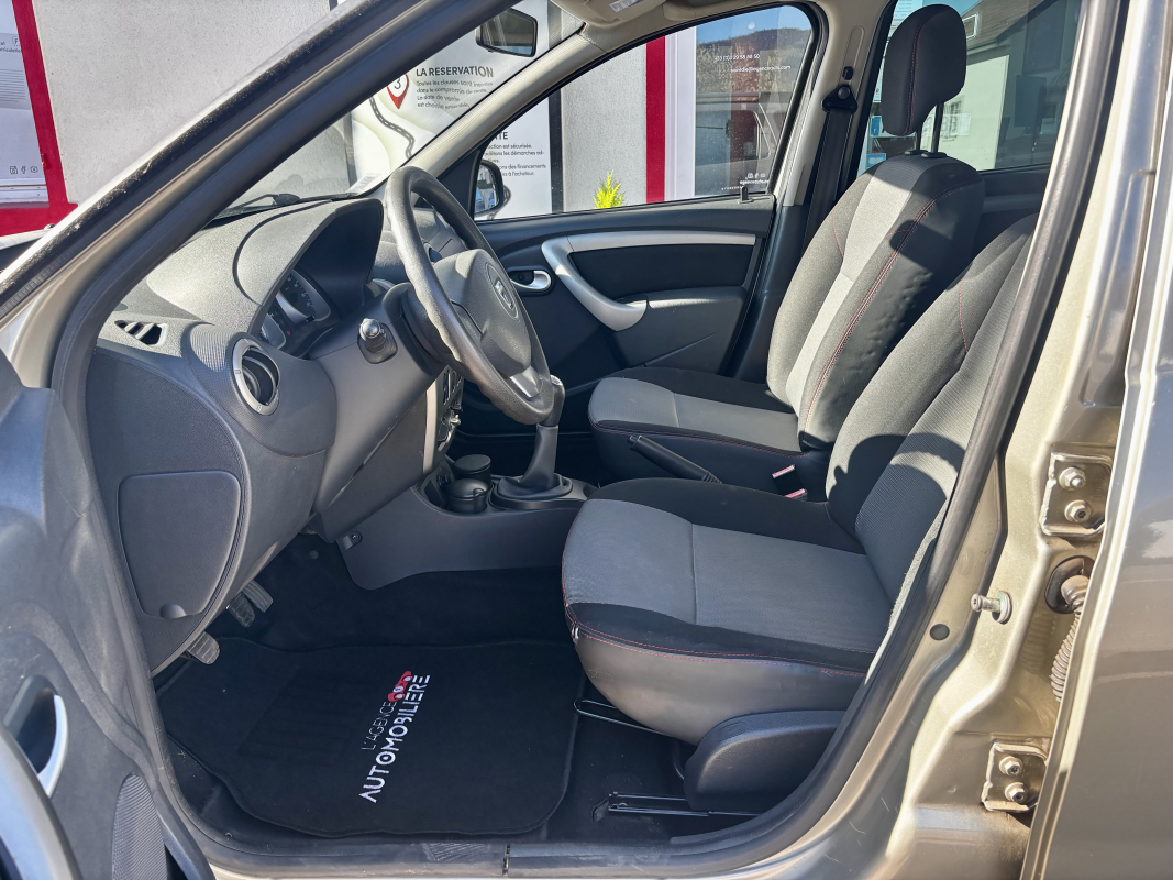 Dacia Duster — 12