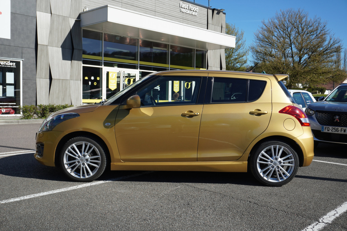 Suzuki Swift — 8