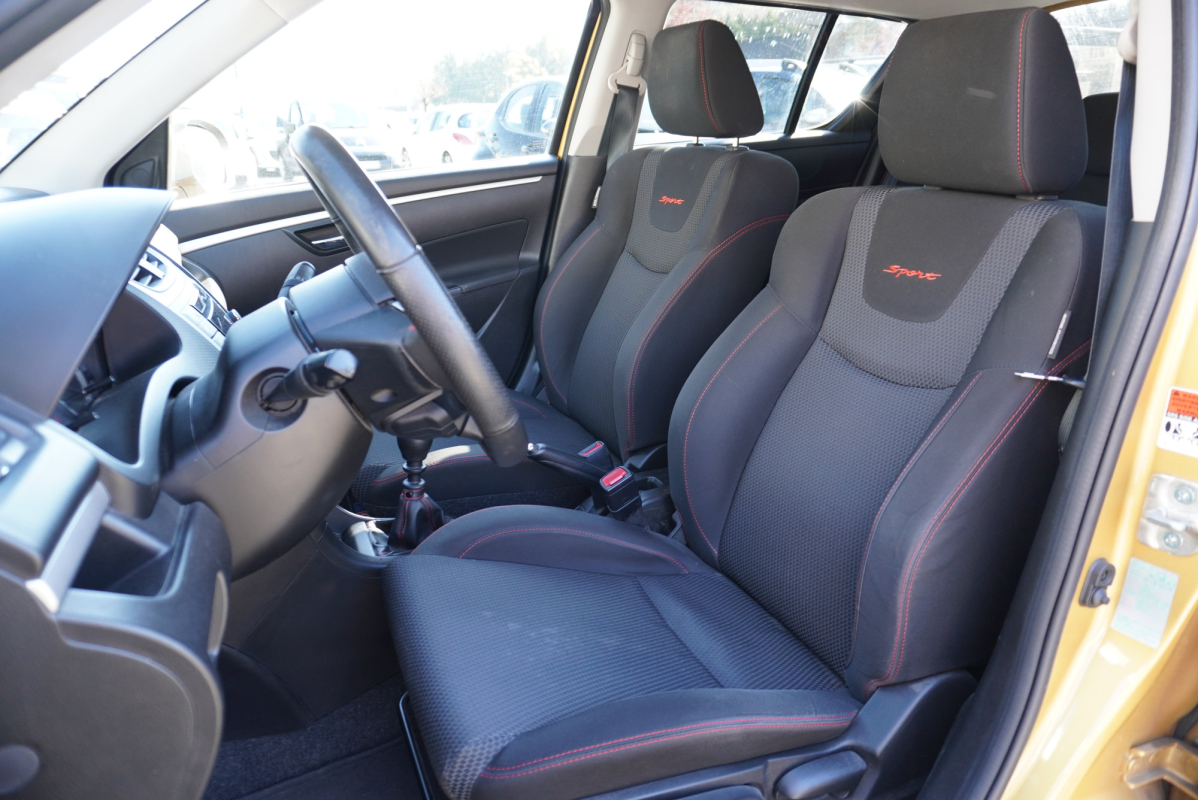 Suzuki Swift — 9