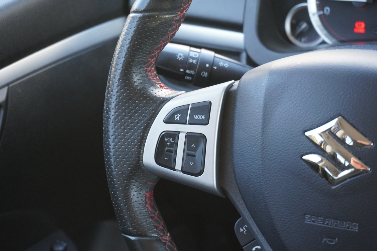 Suzuki Swift — 18