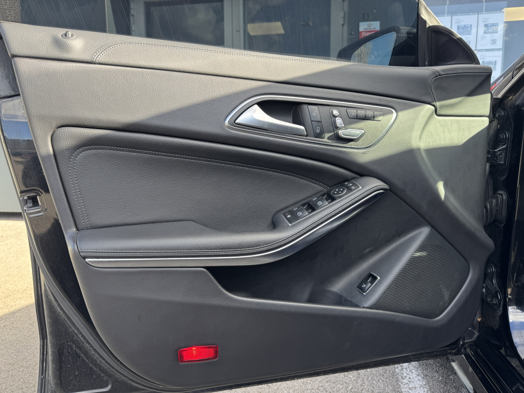 Mercedes Classe CLA — 14