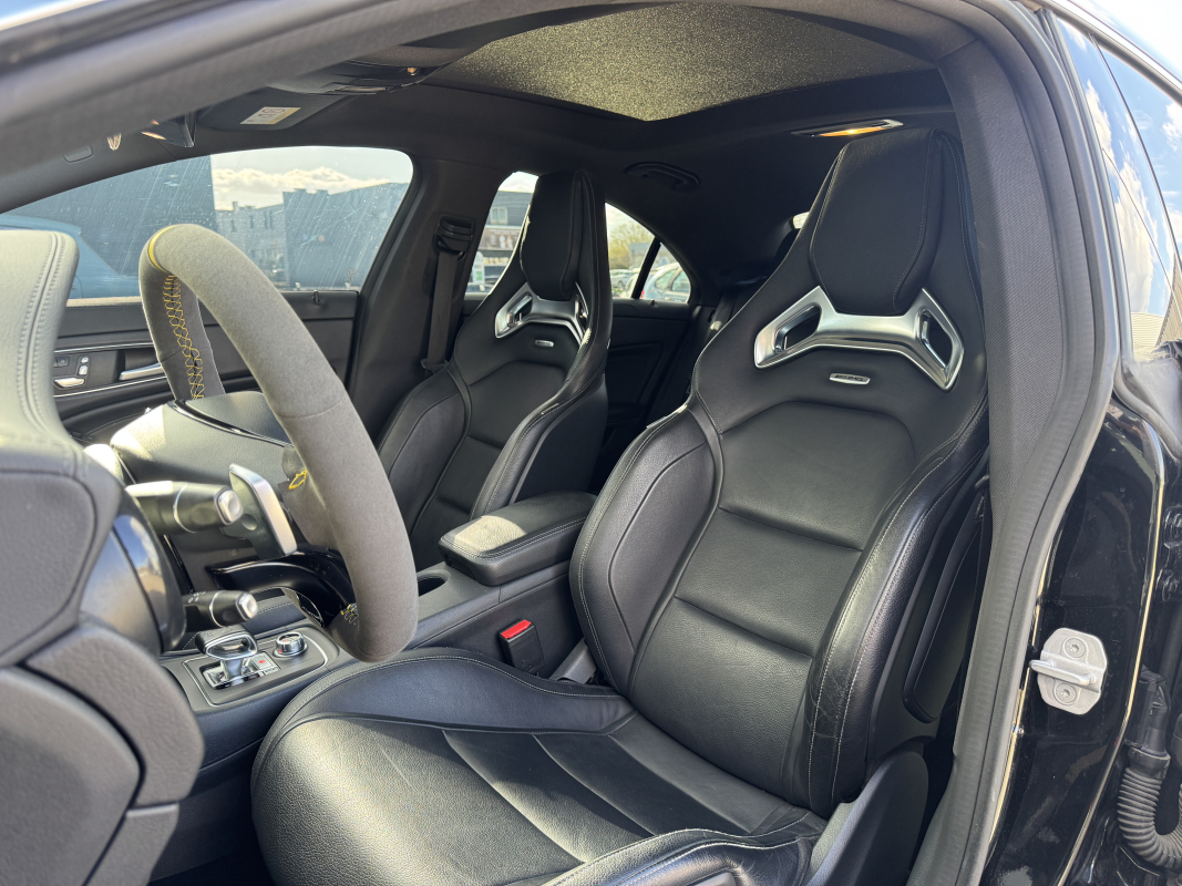 Mercedes Classe CLA — 15