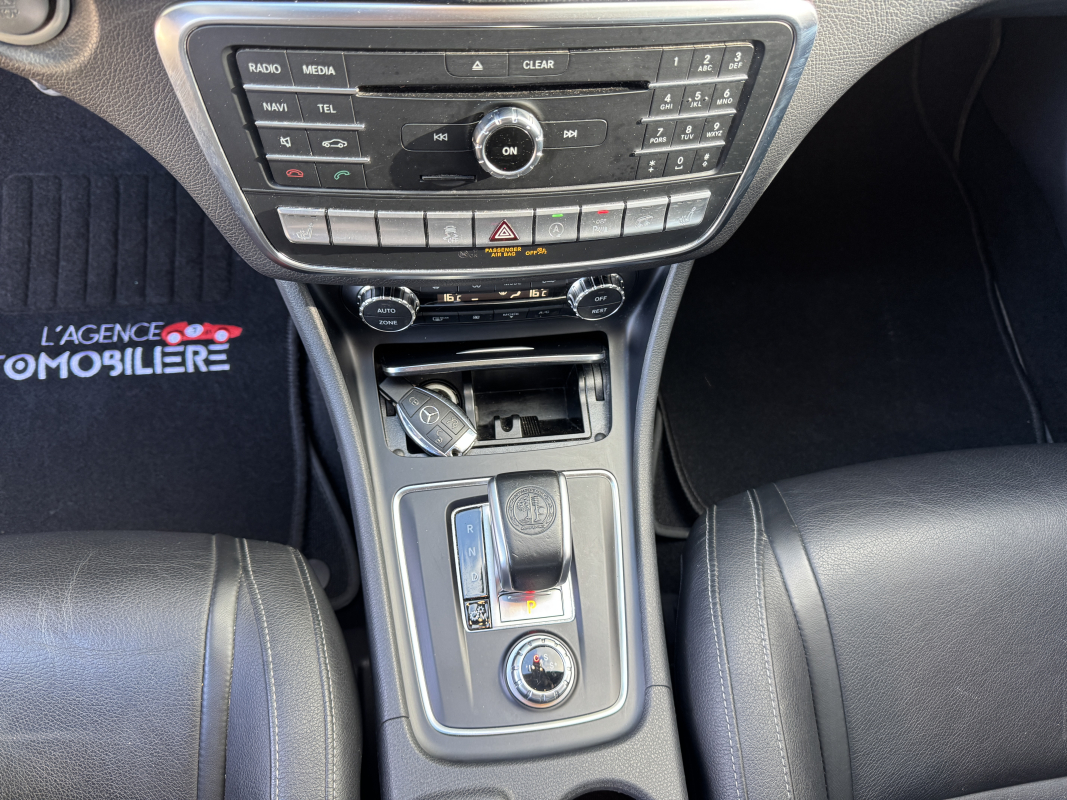 Mercedes Classe CLA — 12