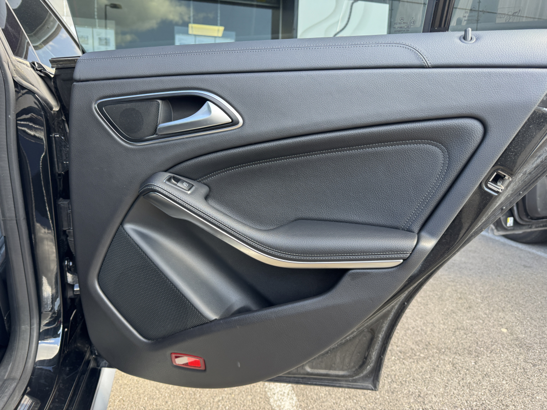 Mercedes Classe CLA — 19