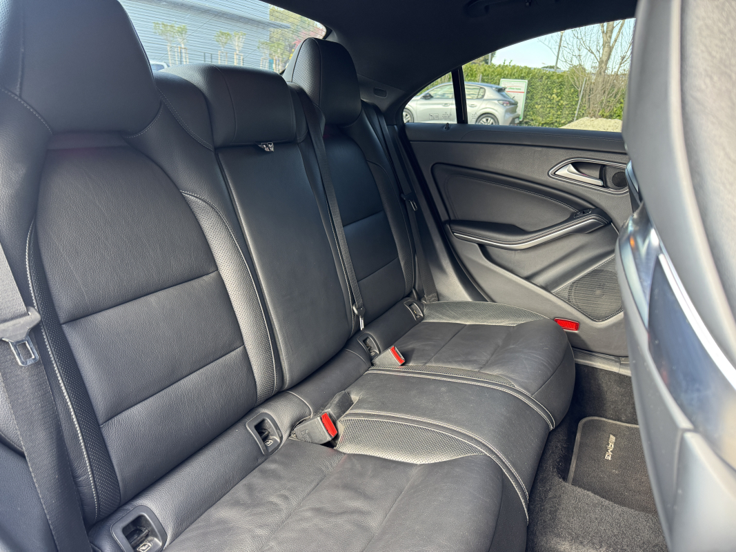 Mercedes Classe CLA — 21
