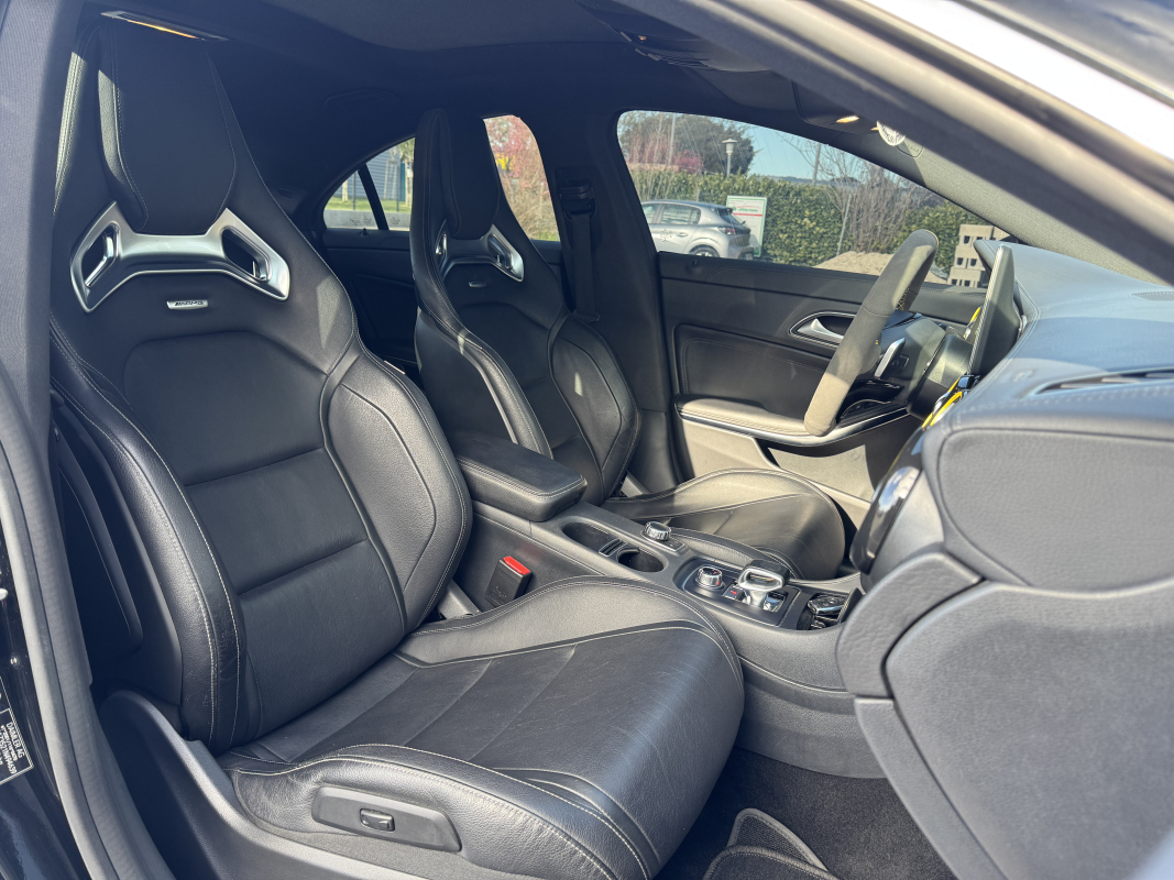 Mercedes Classe CLA — 24