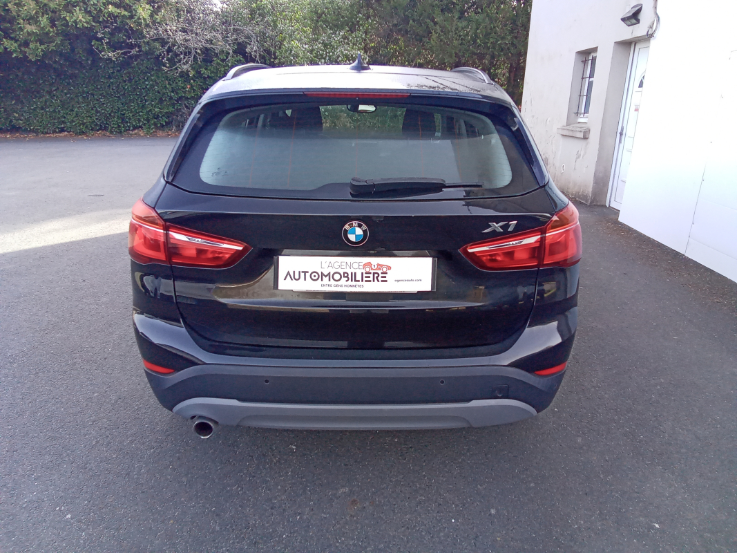 Bmw X1 — 4