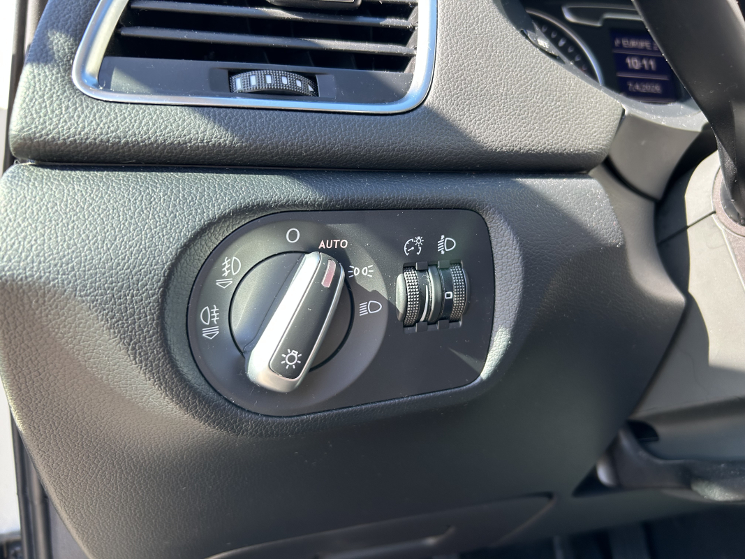 Audi Q3 — 18
