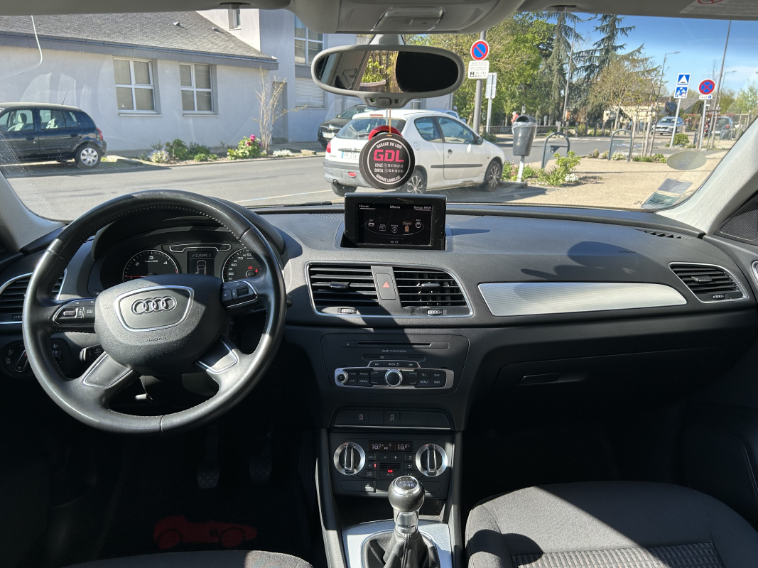 Audi Q3 — 11