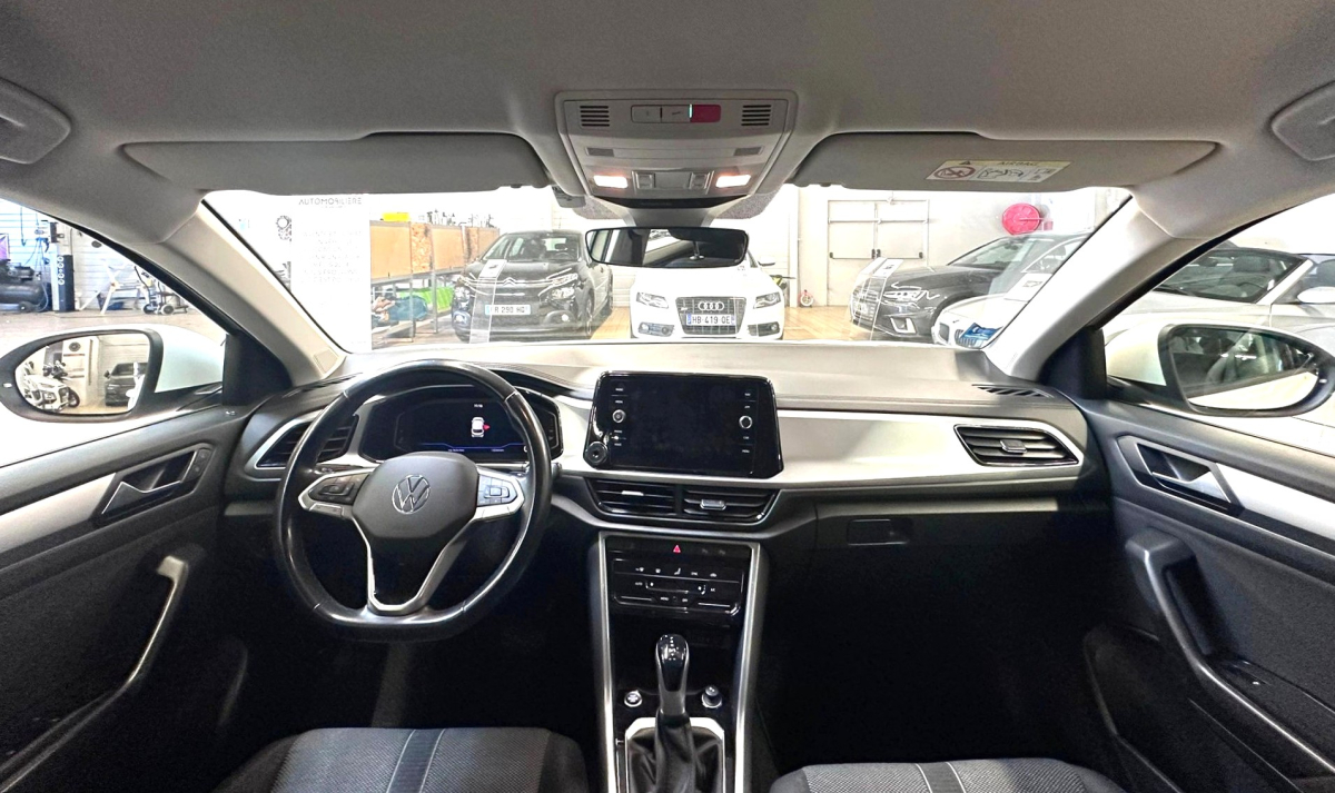 Volkswagen T-roc — 13