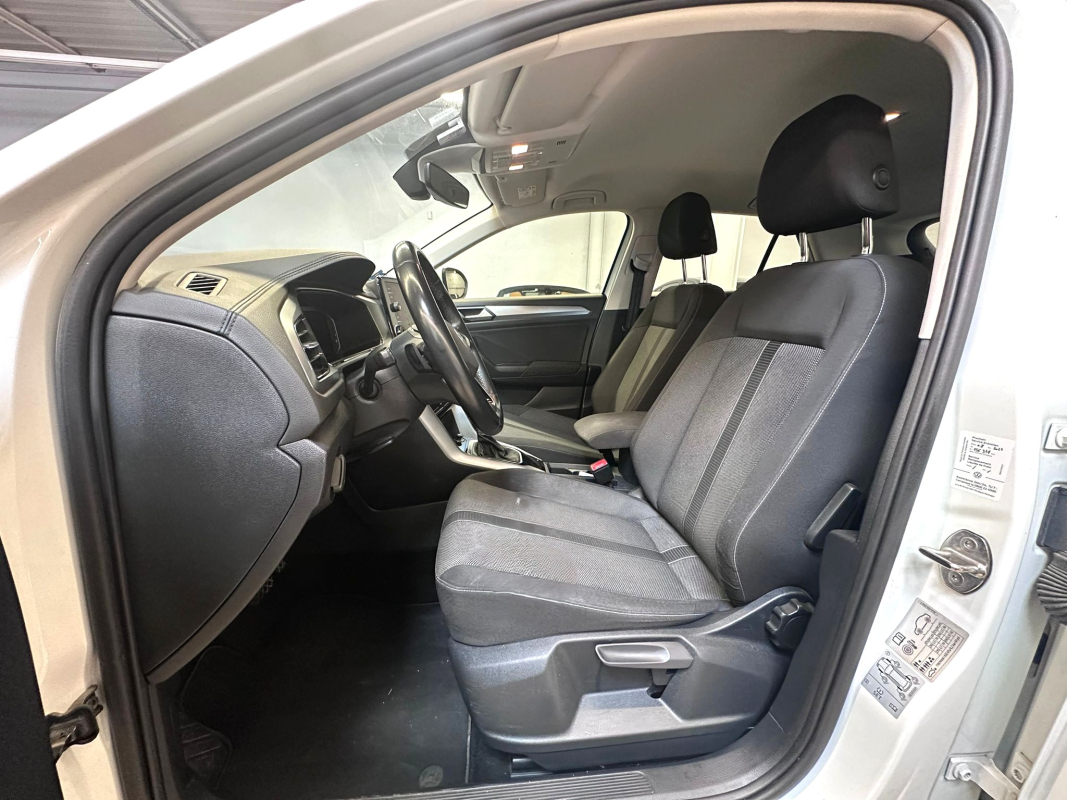 Volkswagen T-roc — 15