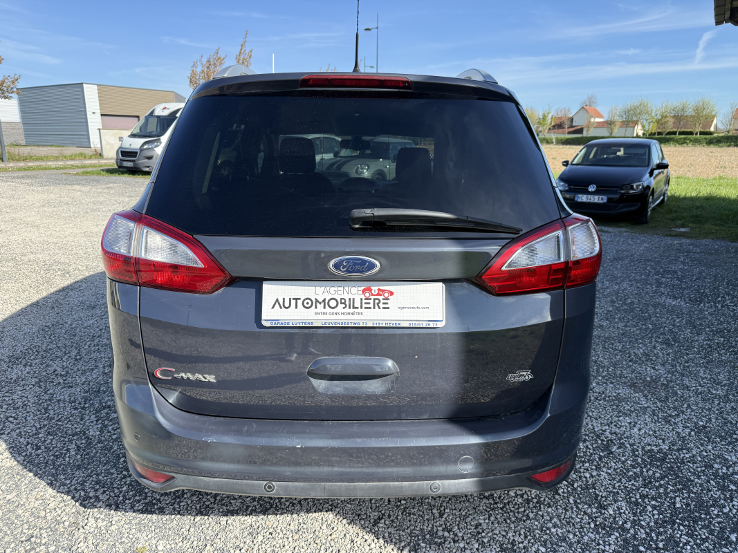 Ford C-Max — 4